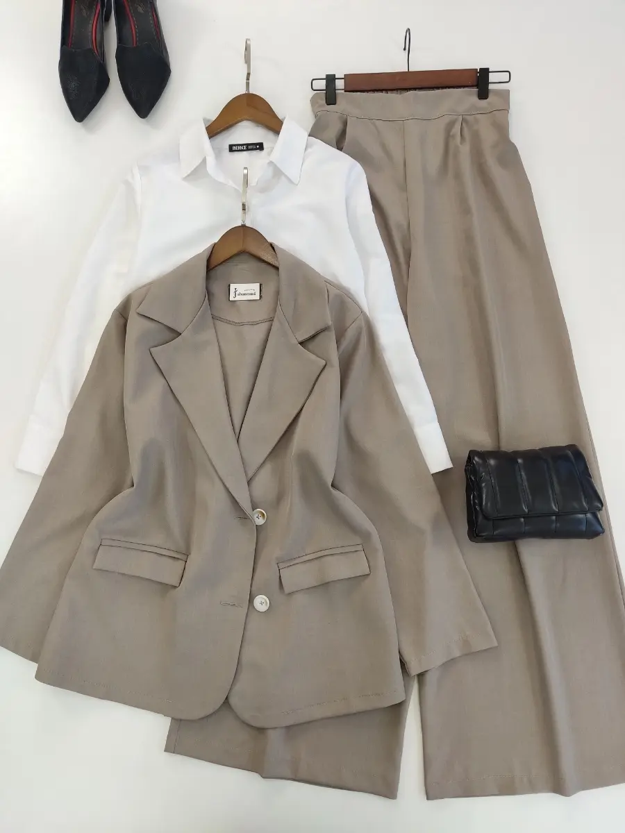 کت شلوار جلوه